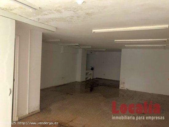 Local comercial de 170  m².Torrelavega, Cantabria