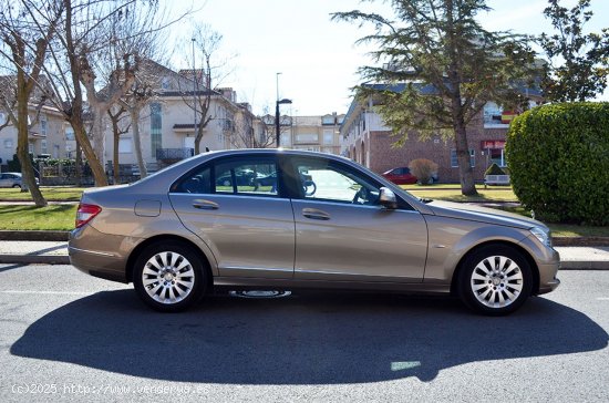 Mercedes Clase C 220Cdi 170cv Elegance Auto - VILLARES DE LA REINA