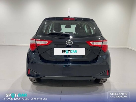 Toyota Yaris  1.0 70 Active - Almería