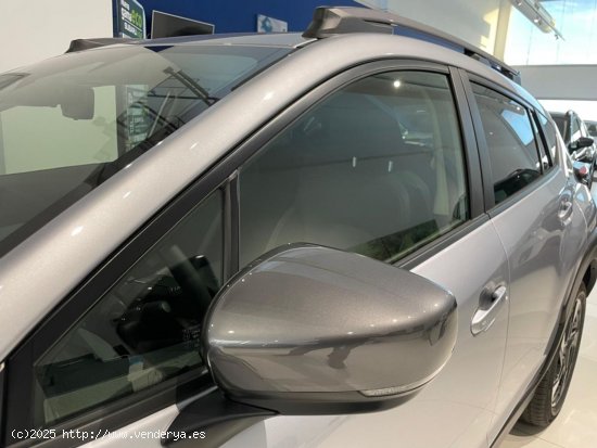 Subaru Crosstrek 2.0i Hybrid CVT 136cv FIELD - Badalona