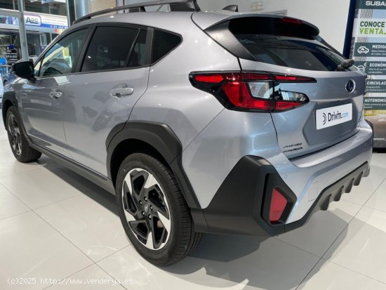 Subaru Crosstrek 2.0i Hybrid CVT 136cv FIELD - Badalona