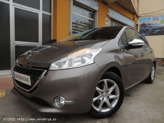 PEUGEOT 208 en venta en AlcarrÃ s (Lleida) - AlcarrÃ s