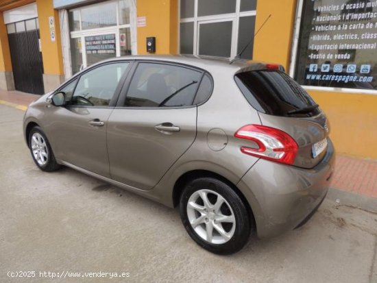 PEUGEOT 208 en venta en AlcarrÃ s (Lleida) - AlcarrÃ s