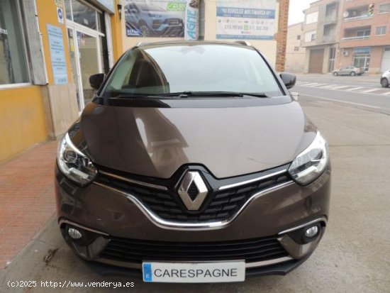 RENAULT Grand ScÃ©nic en venta en AlcarrÃ s (Lleida) - AlcarrÃ s