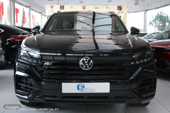 Volkswagen Touareg R-Line 3.0 V6 TDI 210kW Tip 4M AUT. 5P de 2021 con 64.869 Km por 53.900 EUR. en P