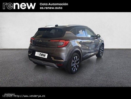 Renault Captur techno TCe 67kW (90CV) de 2024 con 14.000 Km por 22.800 EUR. en Madrid