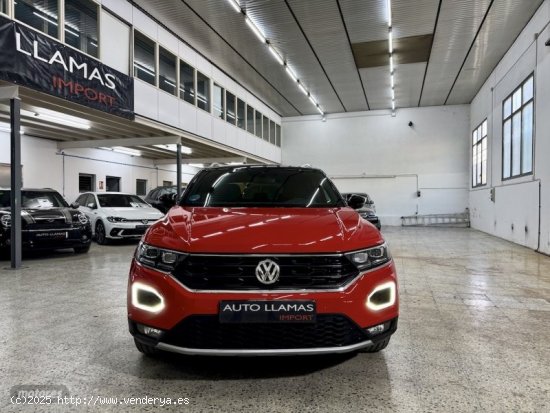 Volkswagen T-Roc SPORT 1.5 TSI 150CV DSG TECHO SOLAR de 2020 con 48.857 Km por 25.490 EUR. en Barcel