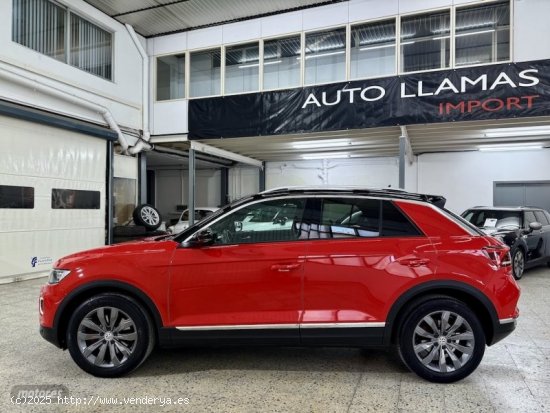 Volkswagen T-Roc SPORT 1.5 TSI 150CV DSG TECHO SOLAR de 2020 con 48.857 Km por 25.490 EUR. en Barcel