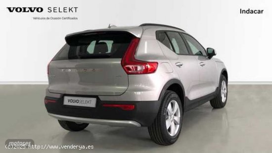 Volvo XC40 Essential, T2 Automatica Microhibrido, Gasolina de 2024 con 9 Km por 32.400 EUR. en Almer