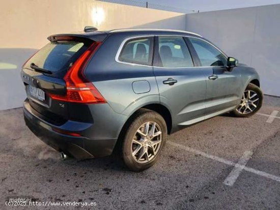 Volvo XC 60 todoterreno 2.0 T4 BUSINESS PLUS AUTO 190 5P de 2020 con 87.727 Km por 32.500 EUR. en Se