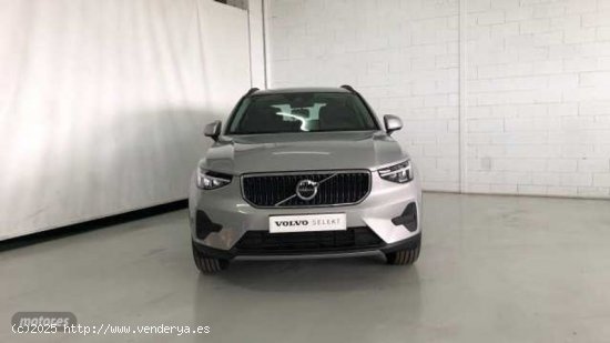 Volvo XC40 Essential, T2 Automatica Microhibrido, Gasolina de 2024 con 7 Km por 32.400 EUR. en Almer