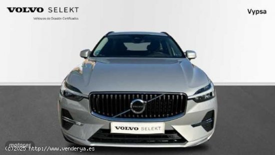 Volvo XC 60 2.0 B4 D CORE AUTO 197 5P de 2023 con 16.912 Km por 43.500 EUR. en Malaga