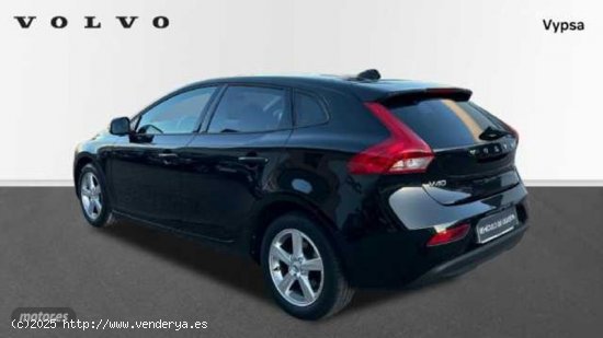 Volvo V 40 2.0 D2 KINETIC 120 5P de 2017 con 82.594 Km por 17.500 EUR. en Cordoba