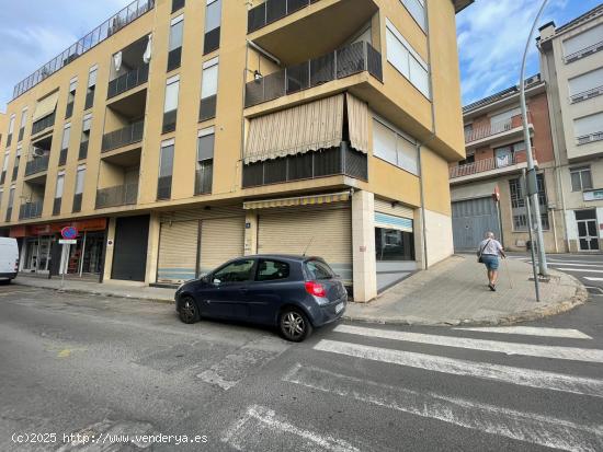  SE VENDE LOCAL COMERCIAL EN BERGA, ZONA CENTRO - BARCELONA 