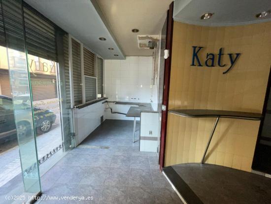 SE VENDE LOCAL COMERCIAL EN BERGA, ZONA CENTRO - BARCELONA