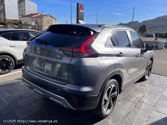 Mitsubishi Eclipse Cross PHEV Kaiteki 4WD - Ourense