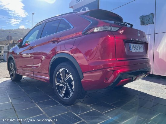 Mitsubishi Eclipse Cross PHEV Kaiteki+ 4WD - Ourense