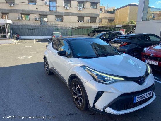 Toyota C-HR 2.0 180H Advance - 