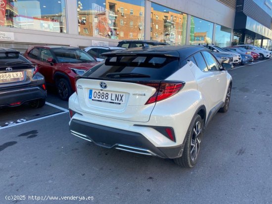 Toyota C-HR 2.0 180H Advance - 