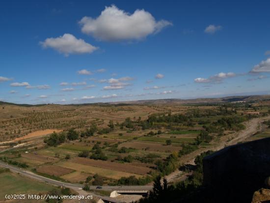  VENDO CASA CONSTRUIDA EN PIEDRA ,  DIAFANA EN ALCALA DE MONCAYO - ZARAGOZA 