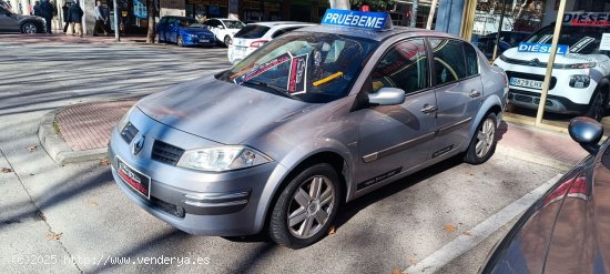 Renault Megane Sedan 1600 16V CONFORT EXPRESSION - Alcalá de Henares