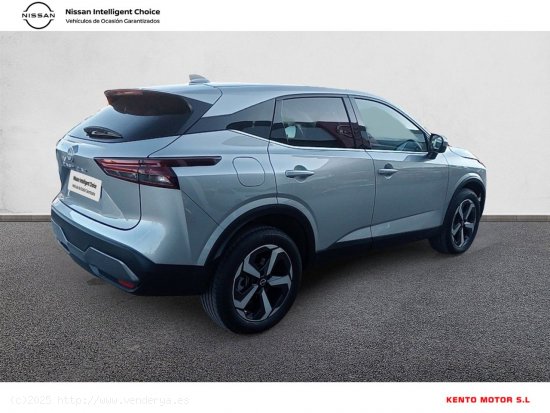 Nissan Qashqai DIG-T 103kW N-Connecta - 