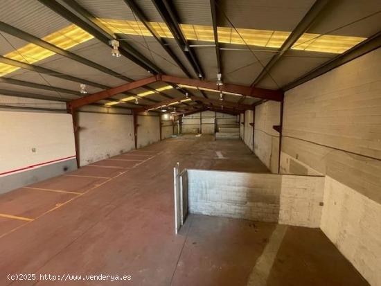  EN ALQUILER NAVE INDUSTRIAL DE 950M2 - ORENSE 