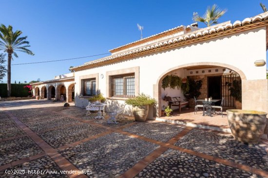 Finca en venta en Jávea (Alicante)