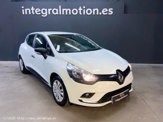 Renault Clio Business dCi 55kW (75CV) -18 - TRANSITO