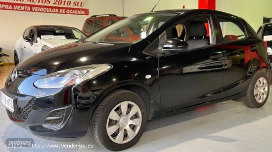  Mazda Mazda2 MAZDA 2 1300 75 CV de 2013 con 128.000 Km por 6.900 EUR. en Tenerife 