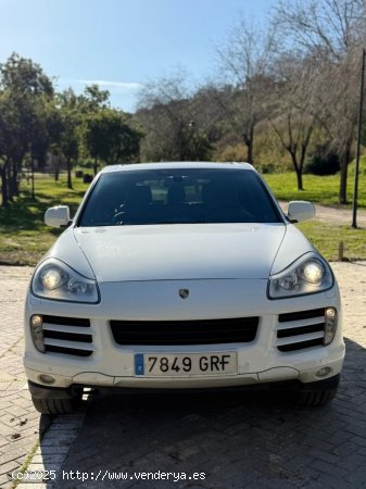 Porsche Cayenne Diesel 5p. de 2009 con 230.000 Km por 18.900 EUR. en Sevilla