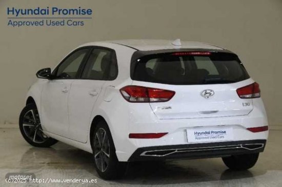 Hyundai i30 1.5 DPI Klass SLX 110 de 2024 con 6.195 Km por 18.700 EUR. en Zaragoza