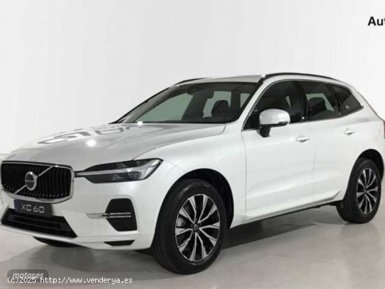 Volvo XC 60 Recharge Ultimate, T6 plug-in hybrid eAWD, Electrico/Gasolina, Dark de 2023 con 17.523 K