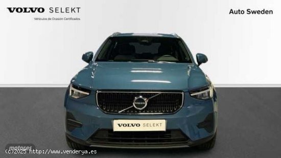 Volvo XC40 2.0 B3 CORE AUTO 5P de 2024 con 16.399 Km por 35.400 EUR. en Valencia