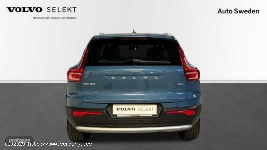 Volvo XC40 2.0 B3 CORE AUTO 5P de 2024 con 16.399 Km por 35.400 EUR. en Valencia