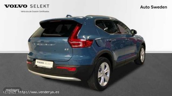 Volvo XC40 2.0 B3 CORE AUTO 5P de 2024 con 16.399 Km por 35.400 EUR. en Valencia