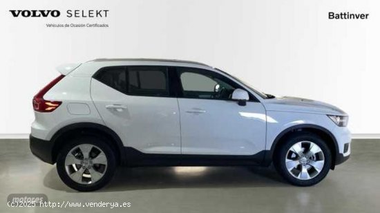 Volvo XC40 1.5 T3 MOMENTUM PRO 163 5P de 2021 con 40.000 Km por 24.900 EUR. en Madrid