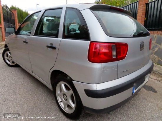 Seat Ibiza 1.9 TDI SPORT-KLIMATIZADOR A/C-LLANTAS-ALARMA de 2002 con 197.000 Km por 1.800 EUR. en Gr