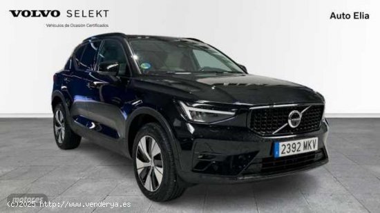 Volvo XC40 XC40 Plus, B3 Mild Hybrid, Gasolina, Dark de 2023 con 15.666 Km por 37.900 EUR. en Madrid