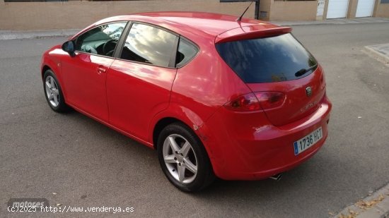 Seat Leon 1.6 TDI STYLE 105CV de 2011 con 265.000 Km por 5.900 EUR. en Ciudad Real