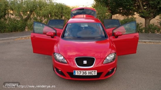 Seat Leon 1.6 TDI STYLE 105CV de 2011 con 265.000 Km por 5.900 EUR. en Ciudad Real