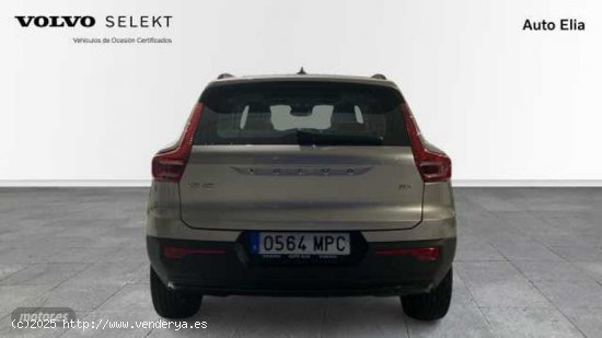 Volvo XC40 XC40 Ultimate, B3 Mild Hybrid, Gasolina, Dark de 2024 con 15.731 Km por 39.900 EUR. en Ma