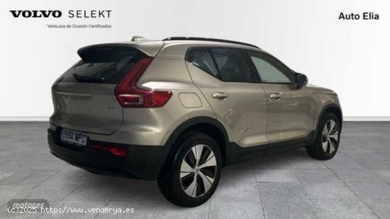 Volvo XC40 XC40 Ultimate, B3 Mild Hybrid, Gasolina, Dark de 2024 con 15.731 Km por 39.900 EUR. en Ma