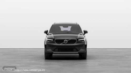 Volvo XC40 XC40 Core, B3 Mild Hybrid, Gasolina de 2024 con 1 Km por 38.900 EUR. en Madrid