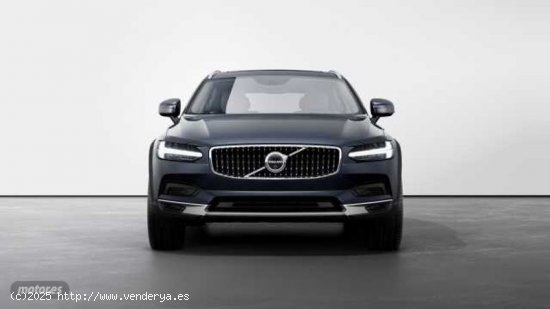 Volvo V 90 V90 Cross Country Plus, B4 AWD Mild Hybrid, Diesel, Bright de 2024 con 1 Km por 60.900 EU