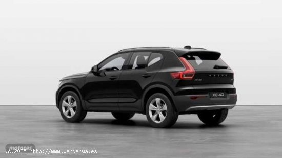 Volvo XC40 XC40 Core, B3 Mild Hybrid, Gasolina de 2024 con 1 Km por 38.900 EUR. en Madrid