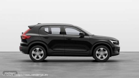 Volvo XC40 XC40 Core, B3 Mild Hybrid, Gasolina de 2024 con 1 Km por 38.900 EUR. en Madrid