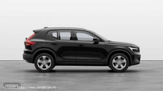 Volvo XC40 XC40 Core, B3 Mild Hybrid, Gasolina de 2024 con 1 Km por 37.900 EUR. en Madrid