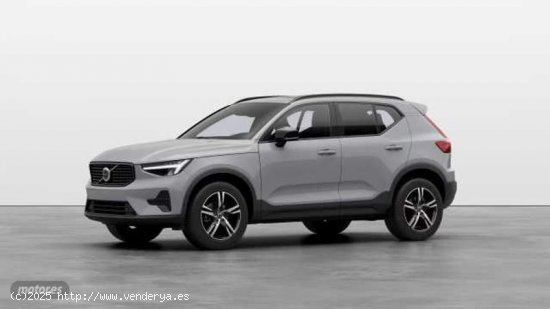  Volvo XC40 XC40 Plus, B3 Mild Hybrid, Gasolina, Dark de 2024 con 1 Km por 39.500 EUR. en Madrid 