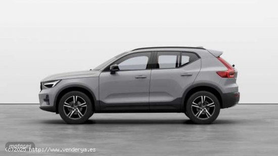 Volvo XC40 XC40 Plus, B3 Mild Hybrid, Gasolina, Dark de 2024 con 1 Km por 39.500 EUR. en Madrid